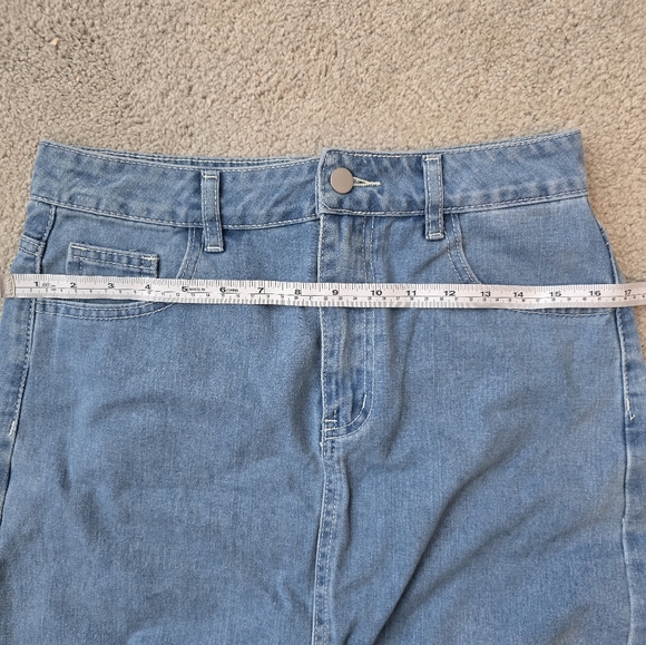 Dazy Denim skirt - Picture 2 of 6